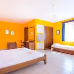 Filosxenia Roxani Country House Otel