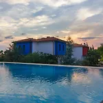 Filosxenia Roxani Country House