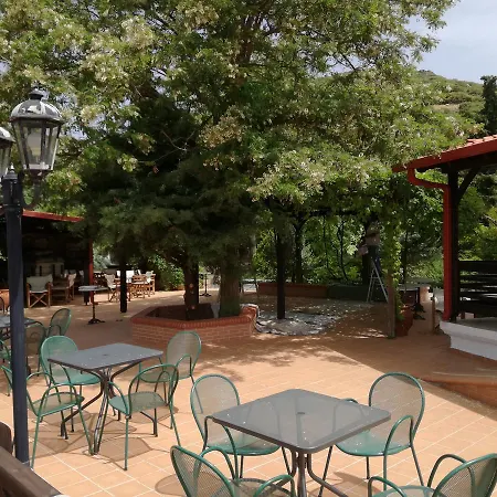 Hotel Filosxenia Roxani Country House 3*