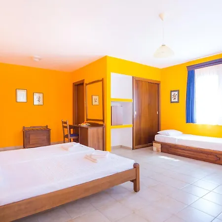 Filosxenia Roxani Country House Hotel