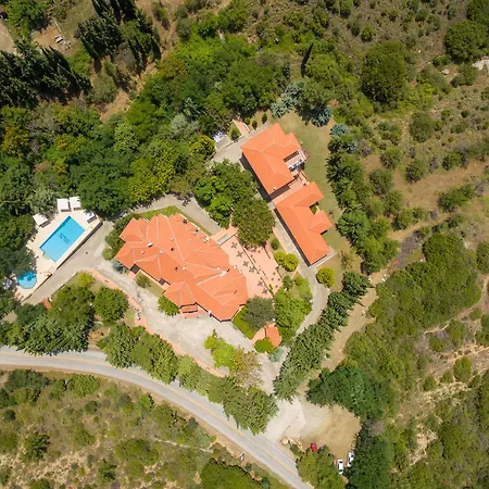 Filosxenia Roxani Country House 3*