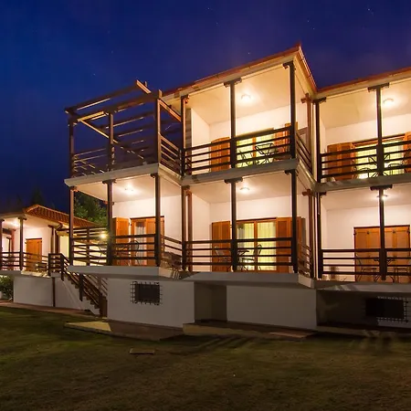 Otel Filosxenia Roxani Country House 3*