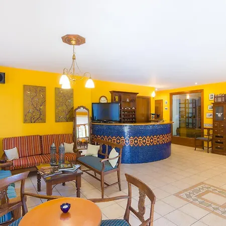 Hotel Filosxenia Roxani Country House