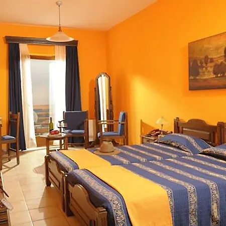Filosxenia Roxani Country House Hotel 3*