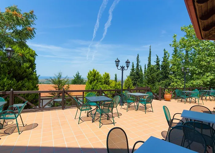 Filosxenia Roxani Country House 3*