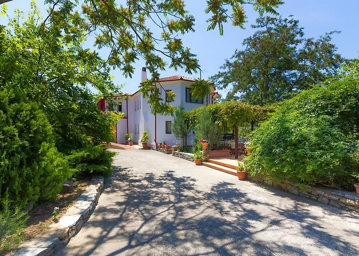 Filosxenia Roxani Country House